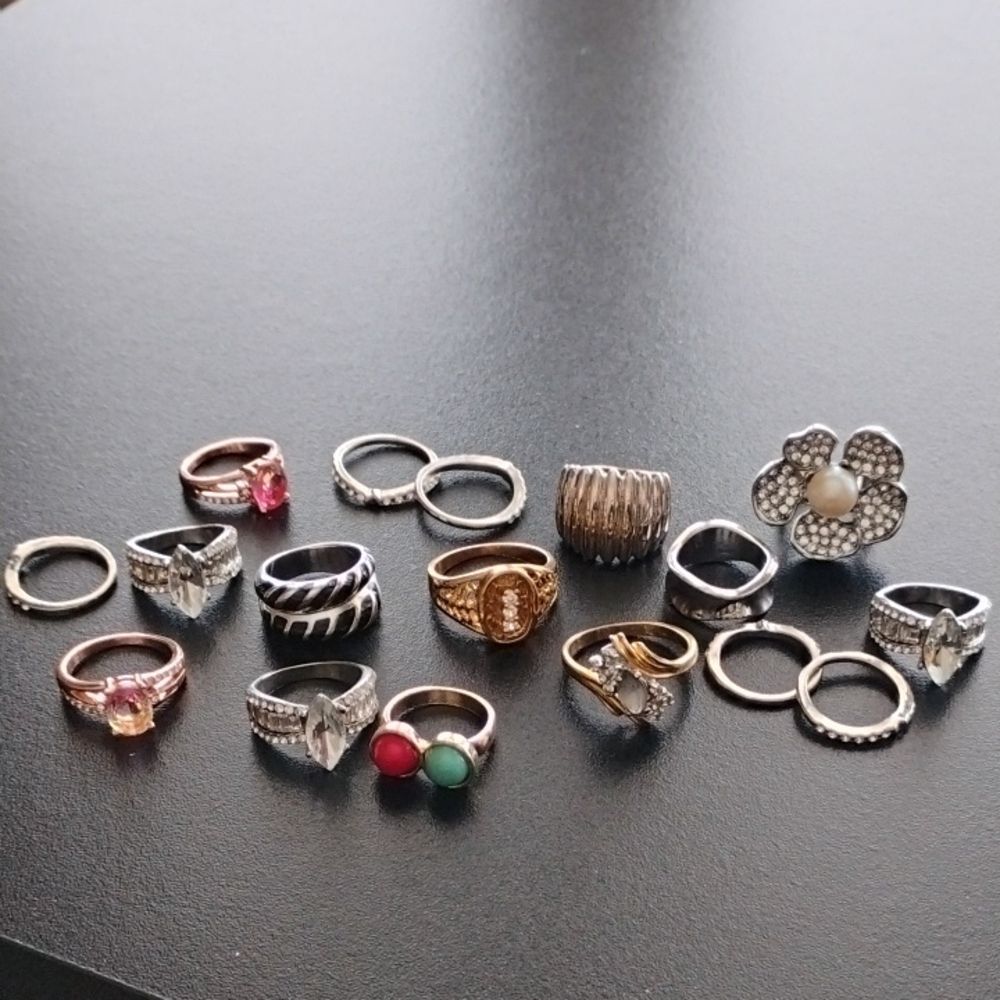 Costume Jewelry Ring Lot